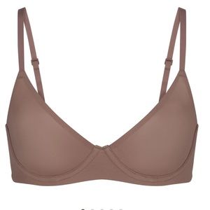 NWT Fits everybody unlined Demi bra- Umber 38B